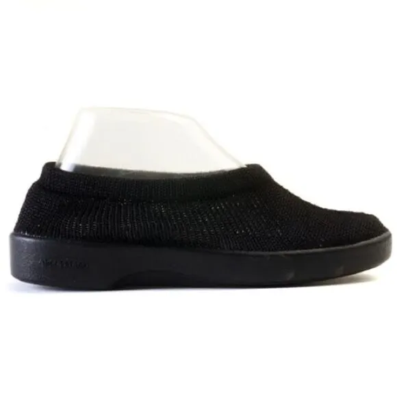 ARCOPEDICO Women’s Softs 01/1061 Knit Slip-Ons in the Size 42/ 10.5-11 US in Blk