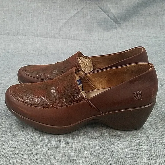 Ariat caramel brown leather slip on Comfort loafer shoes 9B