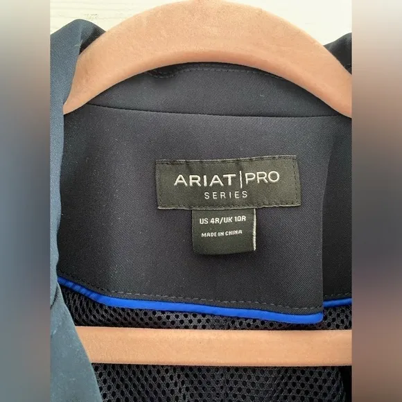 Ariat Pro Series Show Jacket Size 4R