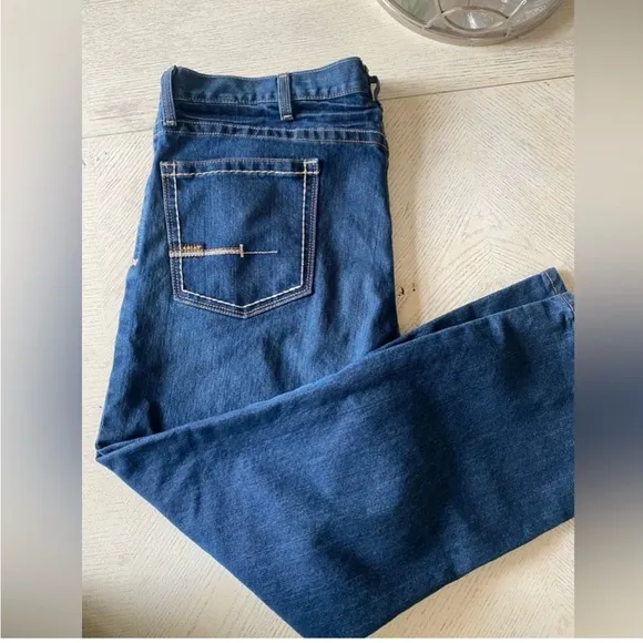 ARIAT Rebar M5 Straight DuraStretch Edge Stackable Straight Leg Jean. Size 42/30