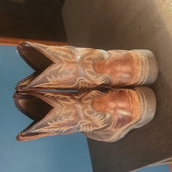 Ariat square toed western work leather  cowboy boots