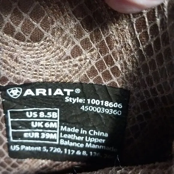 Ariat Premium Cowboy Boots...Size 8.5...EUC