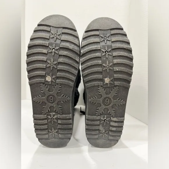 Arizona Jean Co‎ Womens Shawner Flat Heel Winter Boots. Size 9. Color: Black