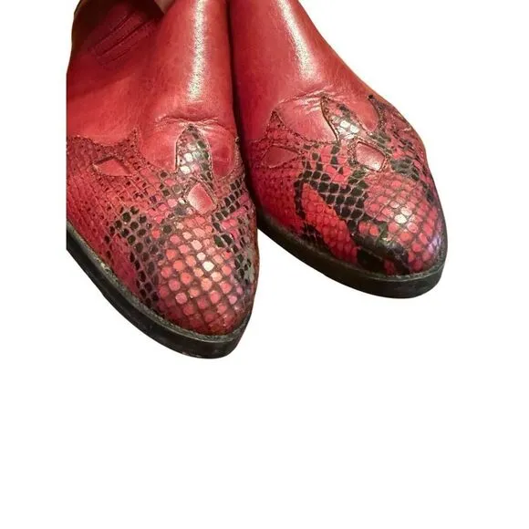 Arpeggios Women’s red leather snakeskin ankle booties Sz 6.5