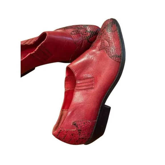 Arpeggios Women’s red leather snakeskin ankle booties Sz 6.5