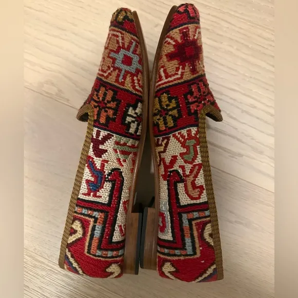 Artemis Design Co Turkish Kilim Red Women's Ballet Flat Shoes - 10/41