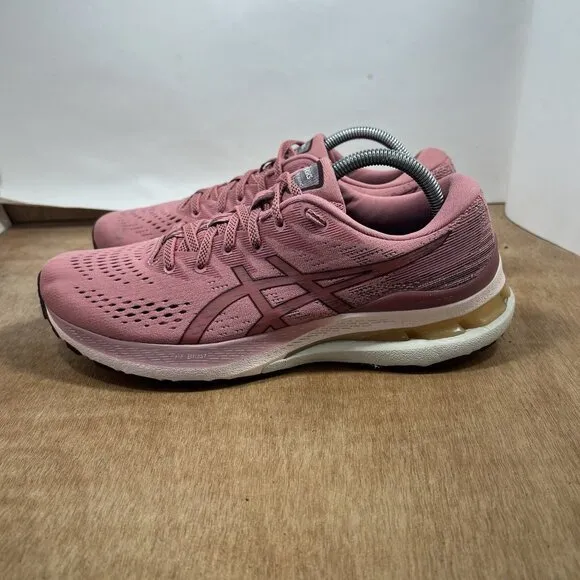 Asics Gel-Kayano 28 Women's Size 10.5 Running Shoes Pink