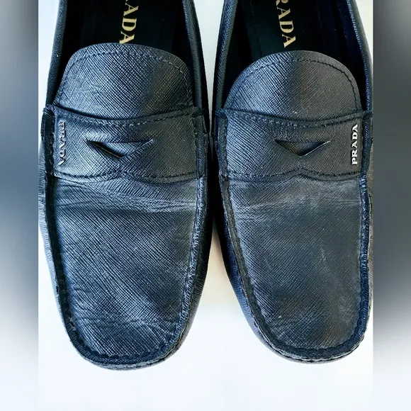 *Authentic* Prada Mens Black Leather Loafers-Size 10