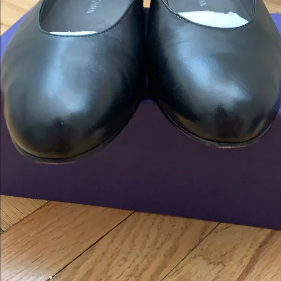 Authentic Stuart Weitzman leather flat shoes