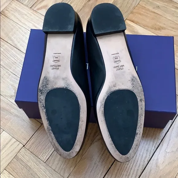 Authentic Stuart Weitzman leather flat shoes