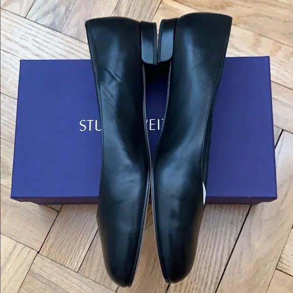 Authentic Stuart Weitzman leather flat shoes