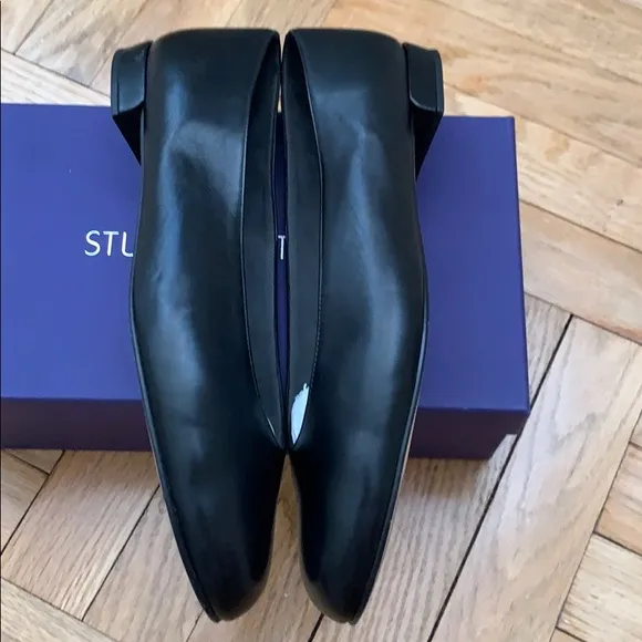Authentic Stuart Weitzman leather flat shoes