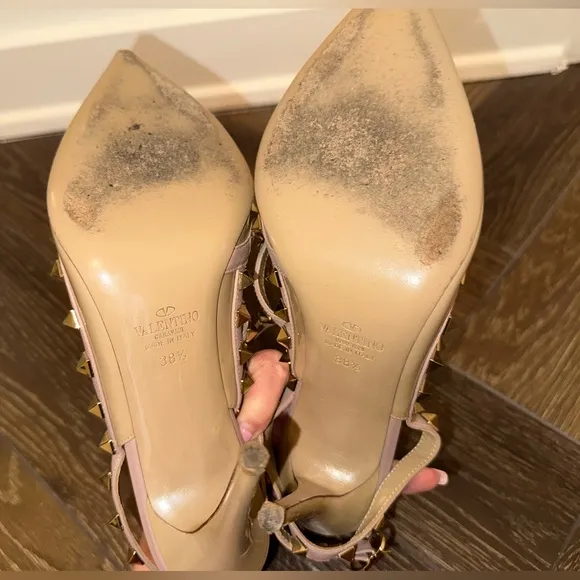*Authentic* Valentino Garavani Rockstud ankle strap pump in patent leather