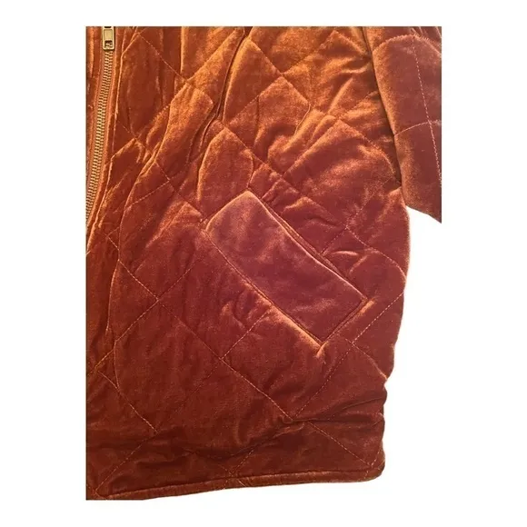𝅺AVEC LES FILLES Quilted Velvet Zip Jacket In dark camel