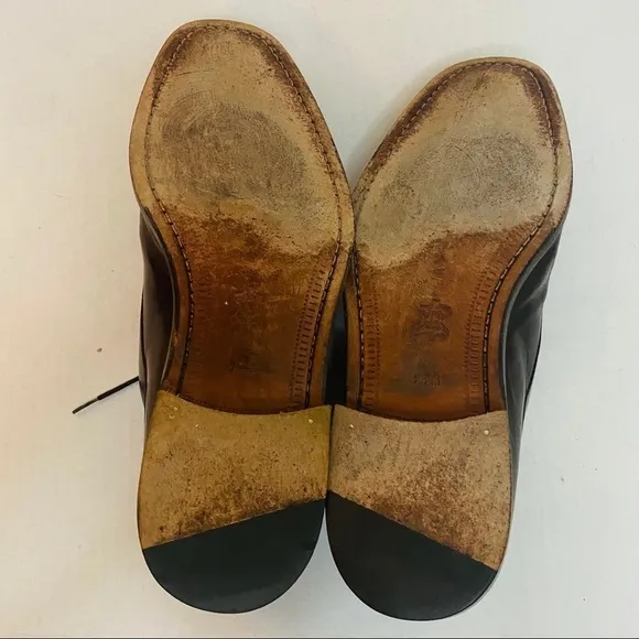 Avventura Two-Tone Oxford Dress Shoes Size:9 1/2