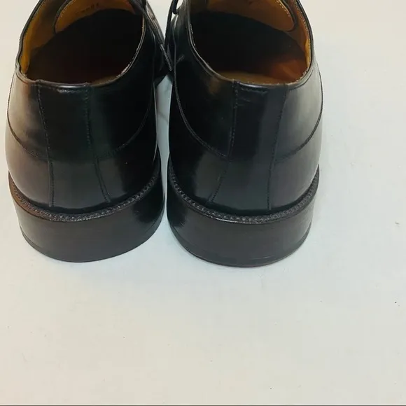 Avventura Two-Tone Oxford Dress Shoes Size:9 1/2