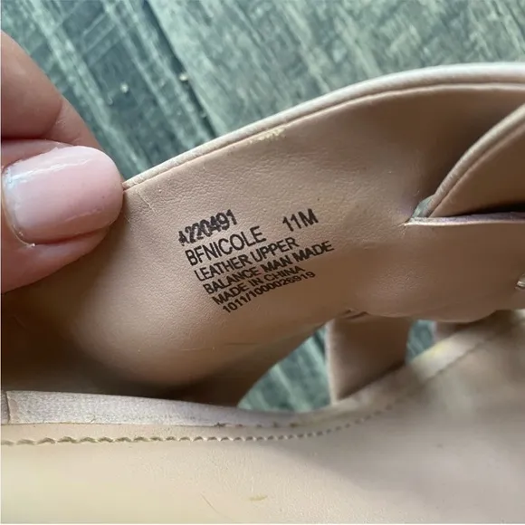B. Makowsky BF Nicole Blush Pink Strappy Heeled Sandals Size 11