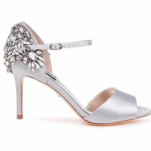 Badgley Mischka NWT Silver Harbor Crystal Embellished Pump, Size 11