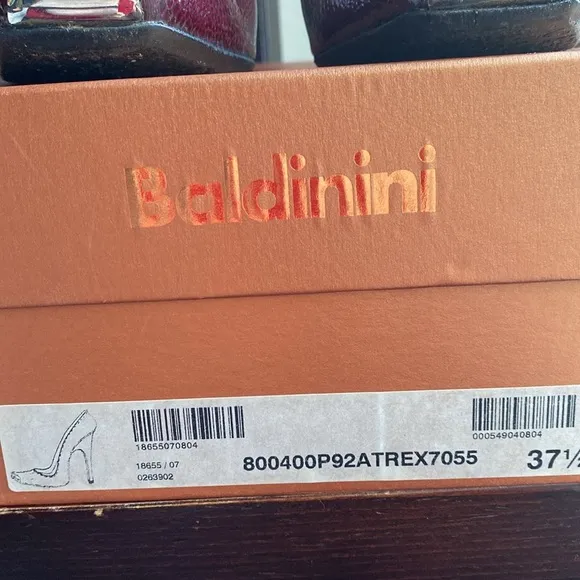 Baldinini Burgundy leather shoes with metal accents, Italian size 37 1/2