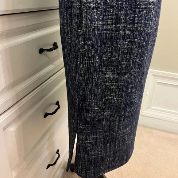Banana Republic Navy Blue tweed Pencil Skirt Size 4