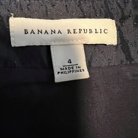 Banana Republic Navy Blue tweed Pencil Skirt Size 4