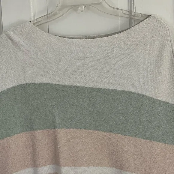 Barefoot Dreams CozyChic Ultra Lite Ocean Breeze Poncho Pink Multi OS Pastel