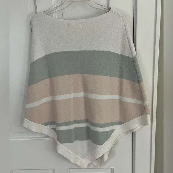 Barefoot Dreams CozyChic Ultra Lite Ocean Breeze Poncho Pink Multi OS Pastel