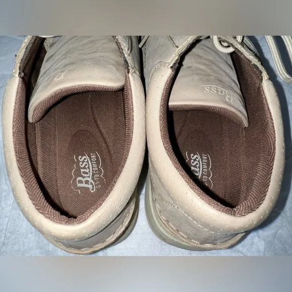 Bass women, Ruth sneakers shoes, beige, size 10 M REDUCED ❗️