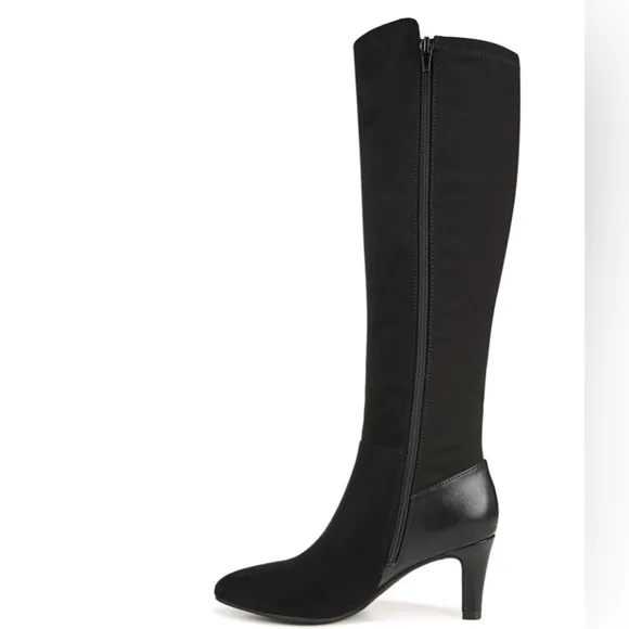 Beautiful boot, flattering and made for wide leg!​