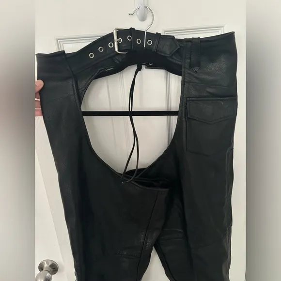 Beautiful leather unisex motorcycle chaps XL Vance Classic Black Biker