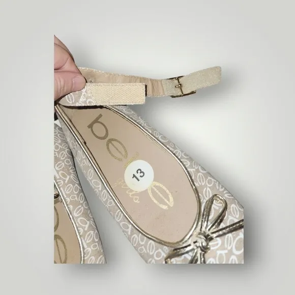 Bebe girls toddler gold logo flat shoes size 13