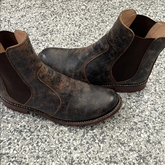 BED|STU Brown Ankle Boots with Distressed Leather
