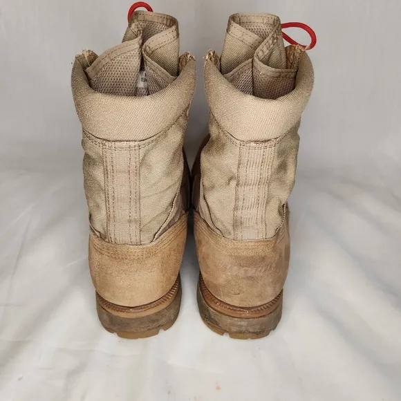 Belleville Men's Vibram Tan Steel Toe Suede Boots with Red Laces Size 10 Used