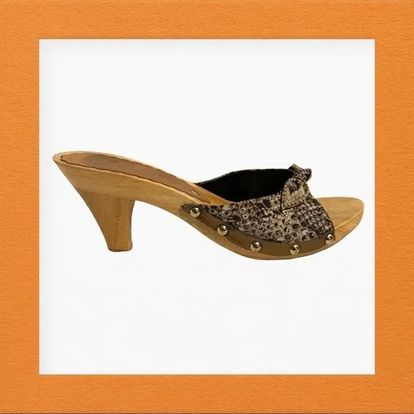 Beverly Feldman (EUC) Malibu Wooden Slide sandals, Size 10