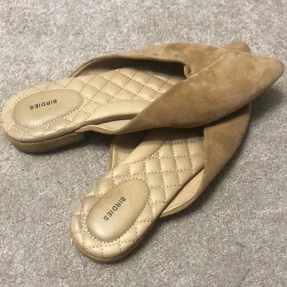 Birdies Pointed Toe Swan Flat/Mule in Tan Suede