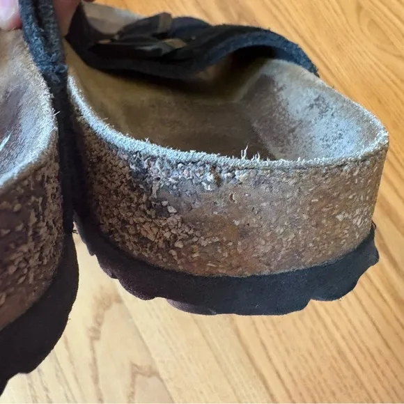 Birkenstock Arizona Black Suede Sandals Soft Footbed Size 39 US Adjustable Shoes