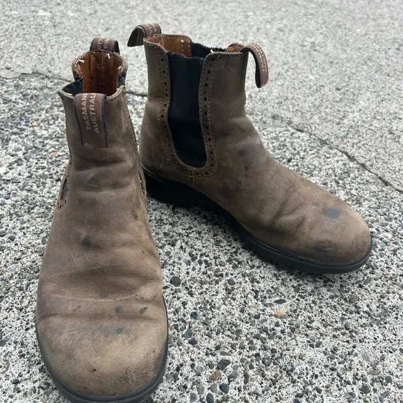Blundstone awesome Rugged Brown and Black Combat Moto Boots
