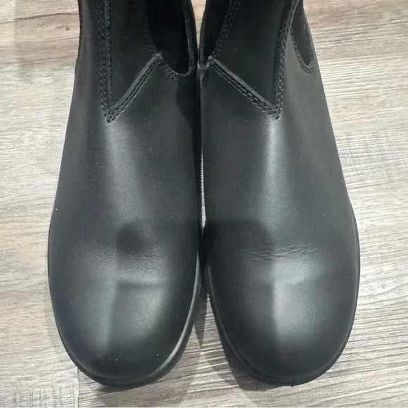 Blundstone BL 566 Thermal Waterproof Black Leather Chelsea Boots