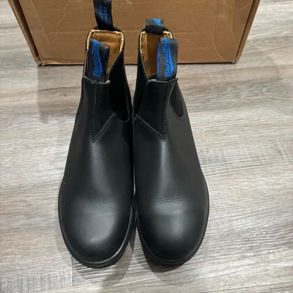 Blundstone BL 566 Thermal Waterproof Black Leather Chelsea Boots
