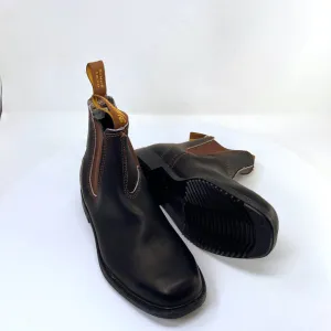 ‎Blundstone
