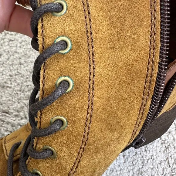 Born Cass Hiking boots In Chestnut