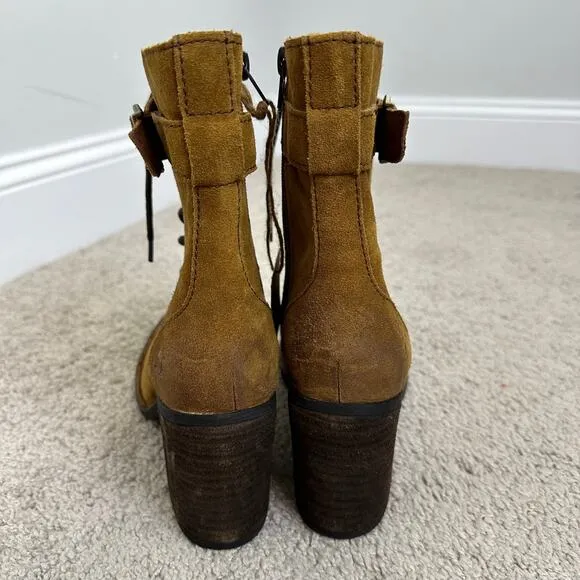 Born Cass Hiking boots In Chestnut