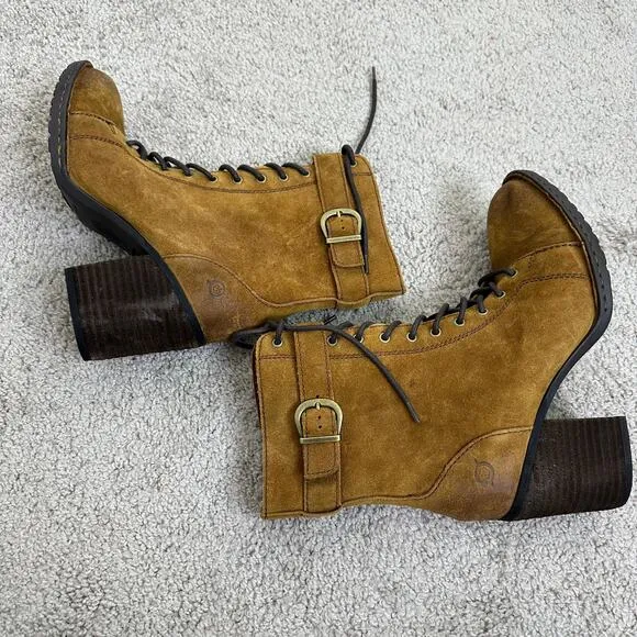 Born Cass Hiking boots In Chestnut