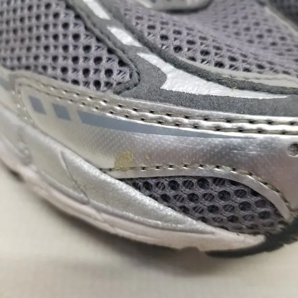 Brooks 10.5 Athletic Running Shoes DNA Addiction