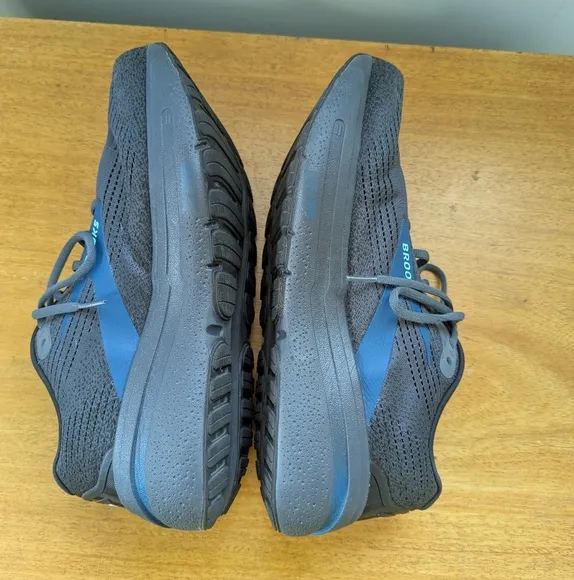 Brooks Ghost Max 2 Running Shoes Men's 12 EE Wide
