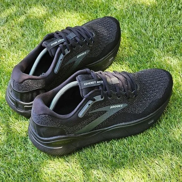 BROOKS GHOST MAX - Women's Athletic Shoes - SIZE 11D WIDE