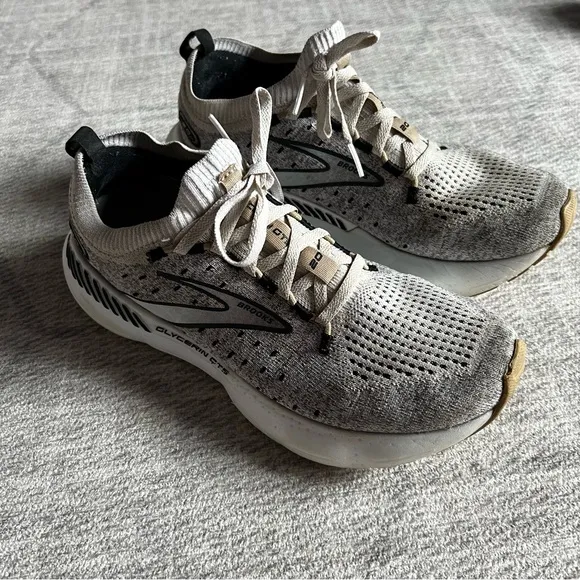 Brooks Glycerin Stealth Fit Gray Running Shoes for Women Size 8