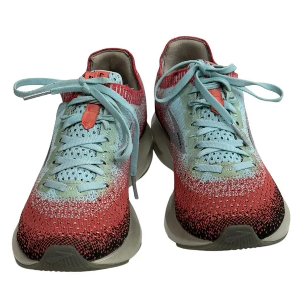 Brooks Levitate 2 Coral &amp; Blue Athletic Shoes