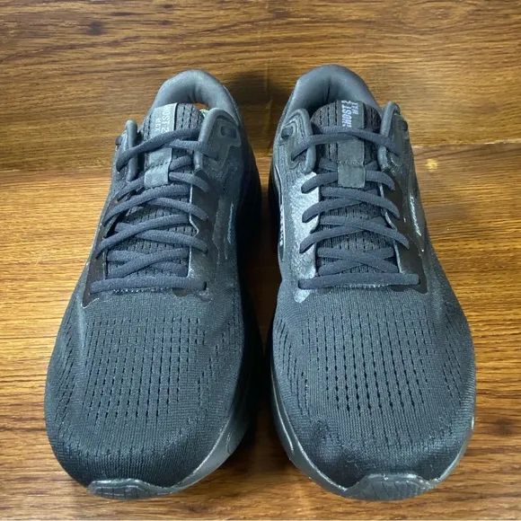 Brooks Mens Shoe Size 11.5 black