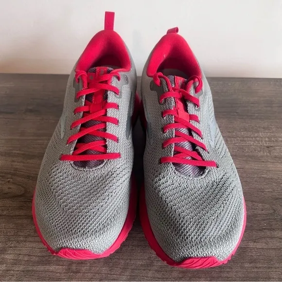BROOKS Revel 5 Men's Grey Red Shoe Size 8